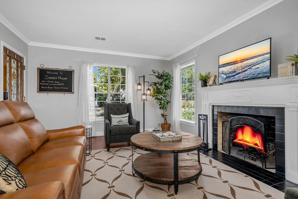 2240 Lawndale Drive