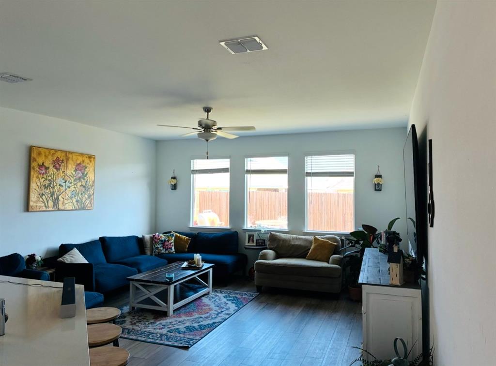 2114 Donker Drive
