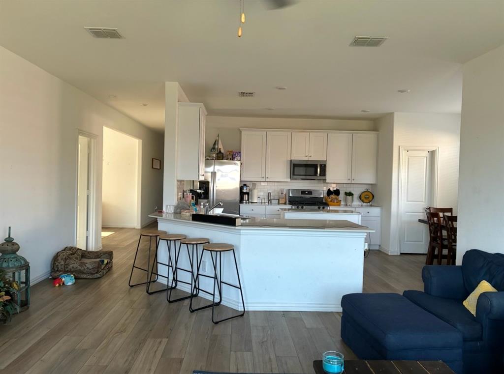 2114 Donker Drive