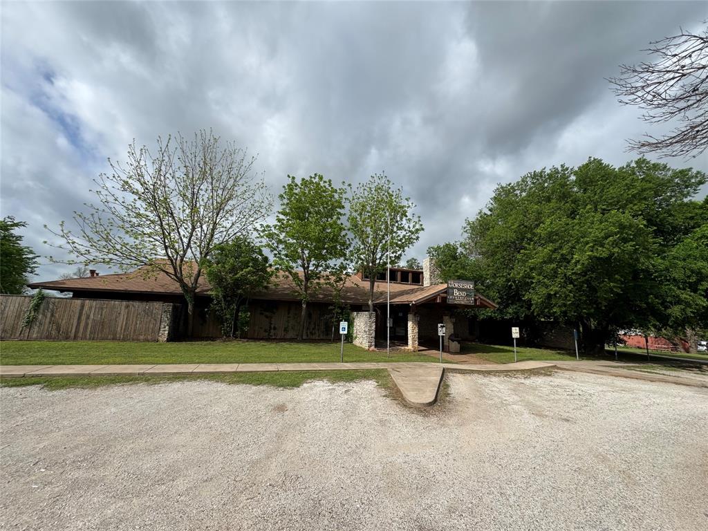 Horseshoe Bend - Commercial Sale