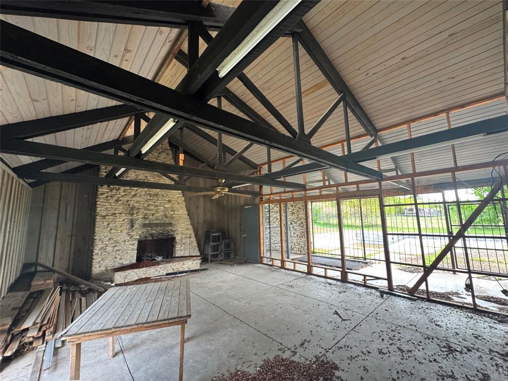 Horseshoe Bend - Commercial Sale