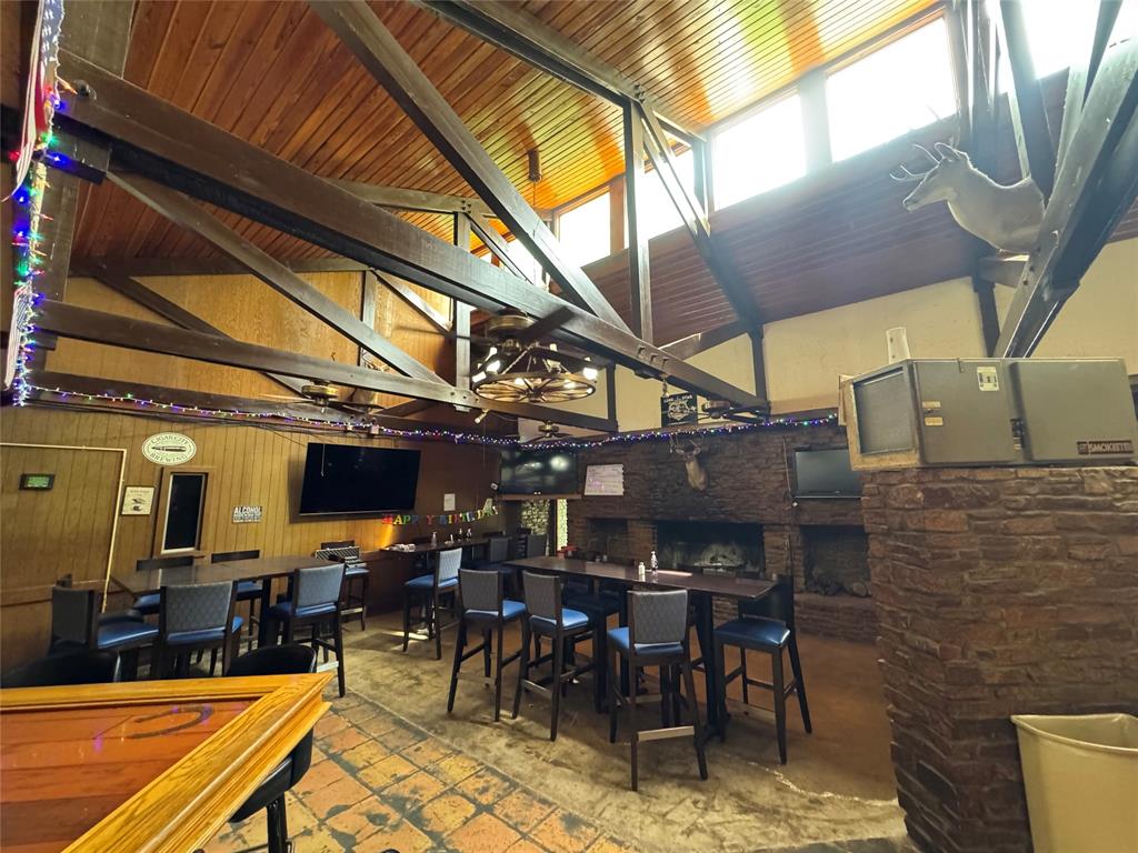 Horseshoe Bend - Commercial Sale