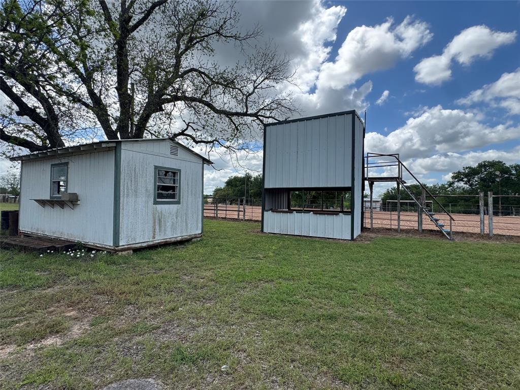 Horseshoe Bend - Commercial Sale