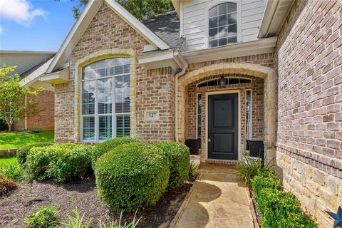 A home in Lake Dallas