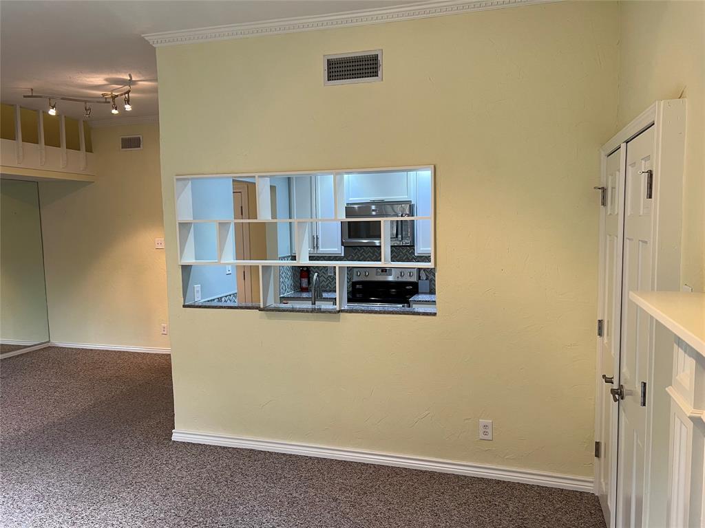 Wycliff Place Condo - Residential