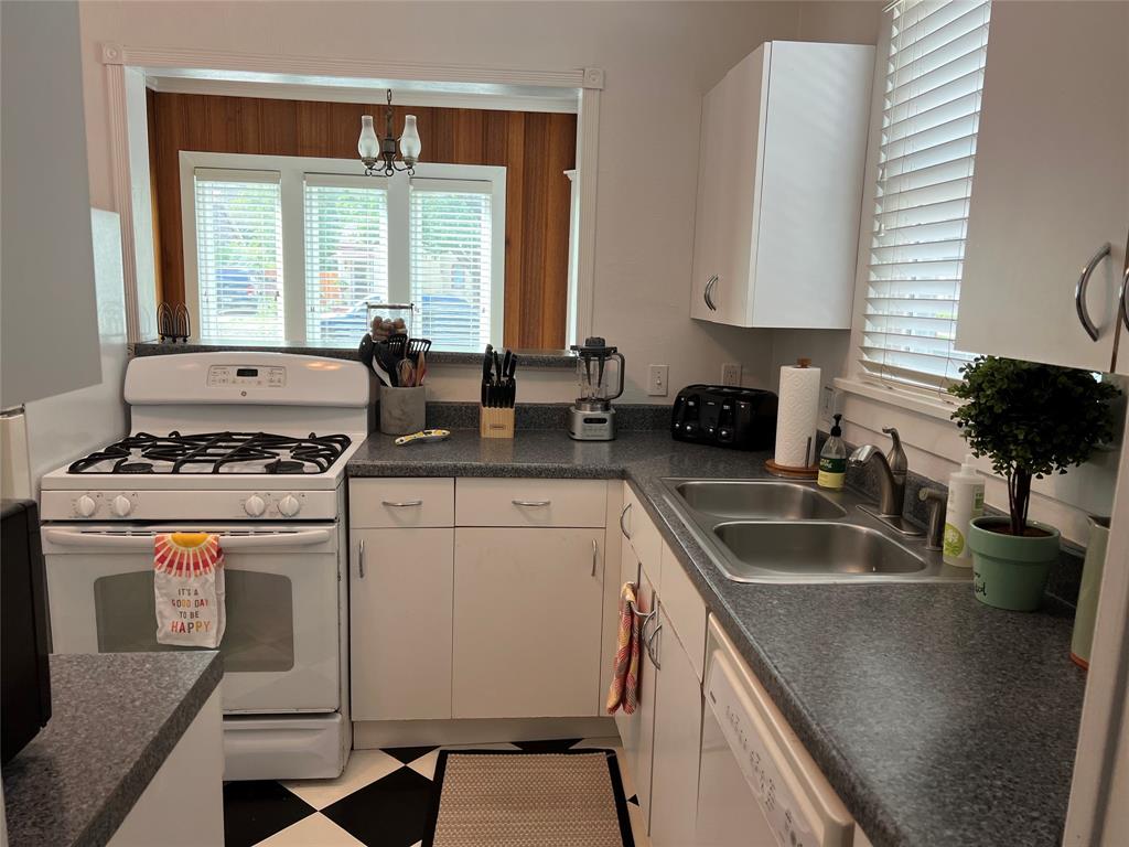 Weatherford P R Add - Residential Lease