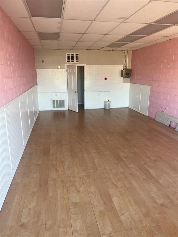 na - Commercial Lease