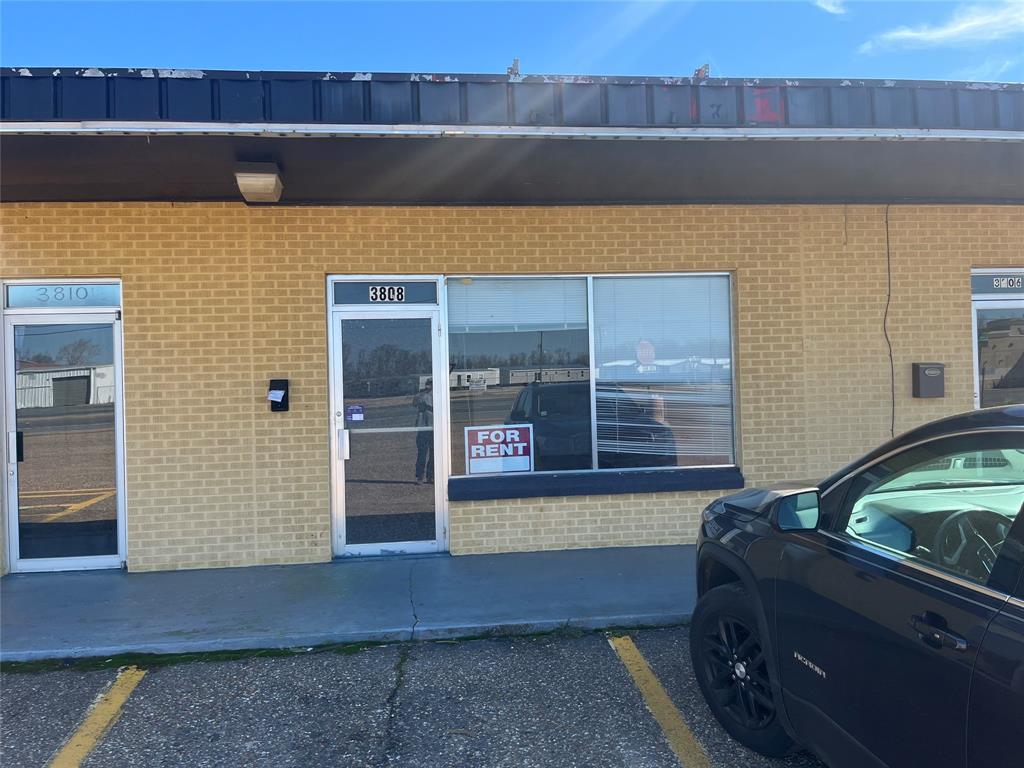 na - Commercial Lease