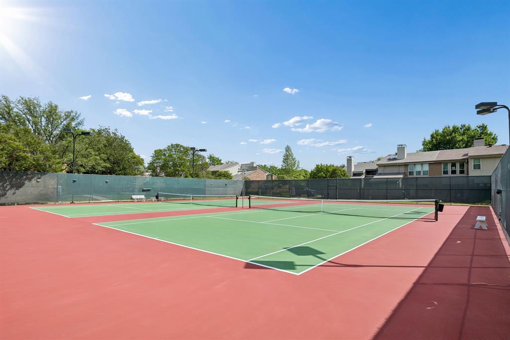 Preston Square Twnhms - Residential