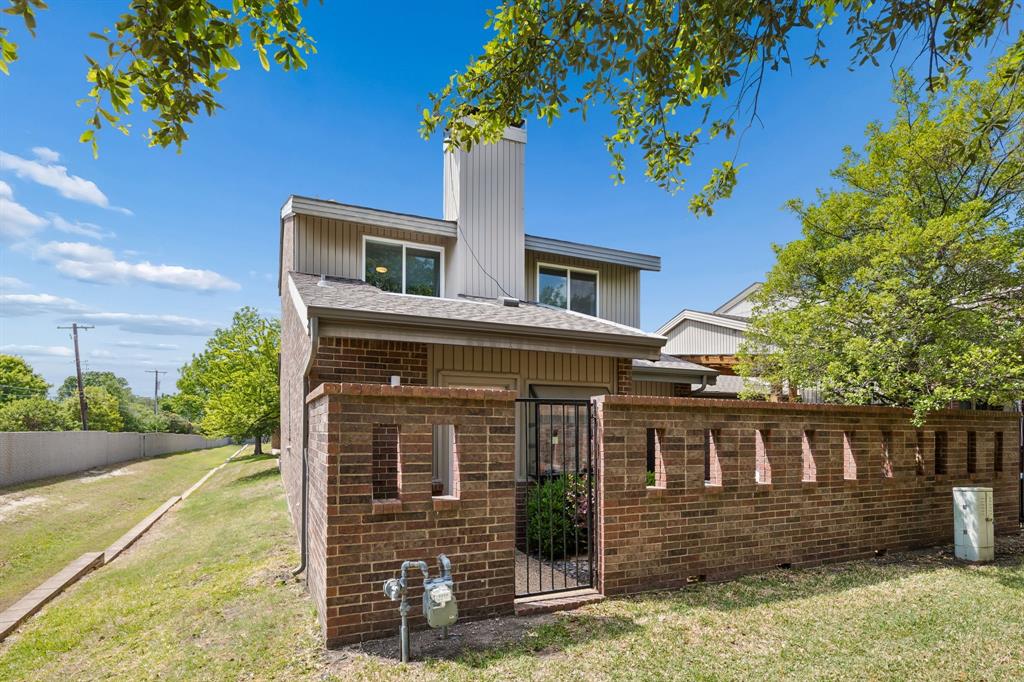 Preston Square Twnhms - Residential