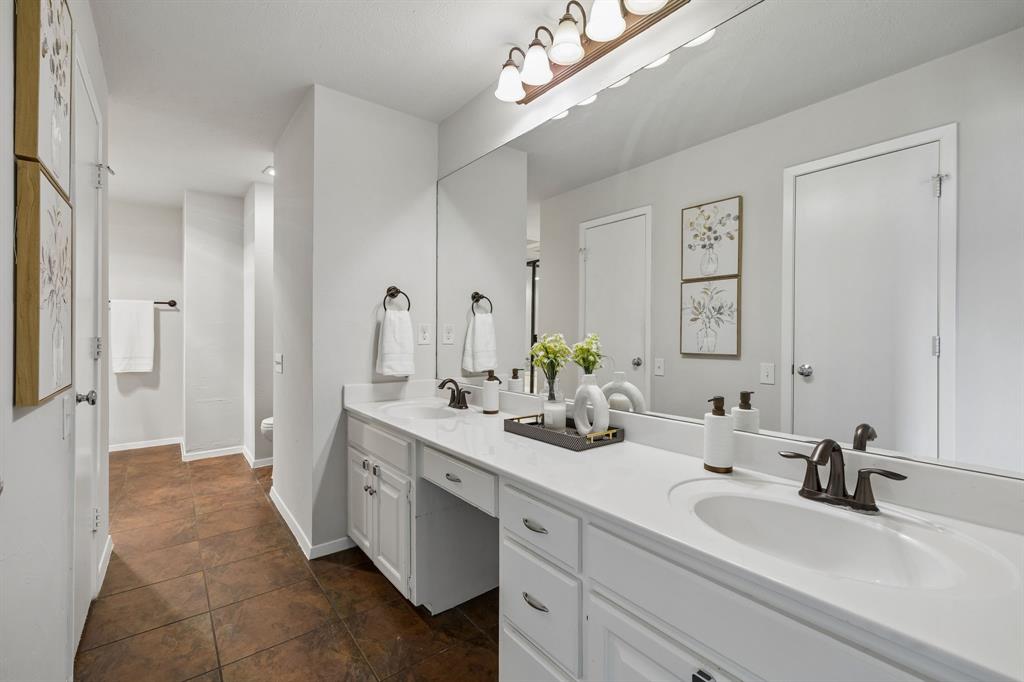 Preston Square Twnhms - Residential