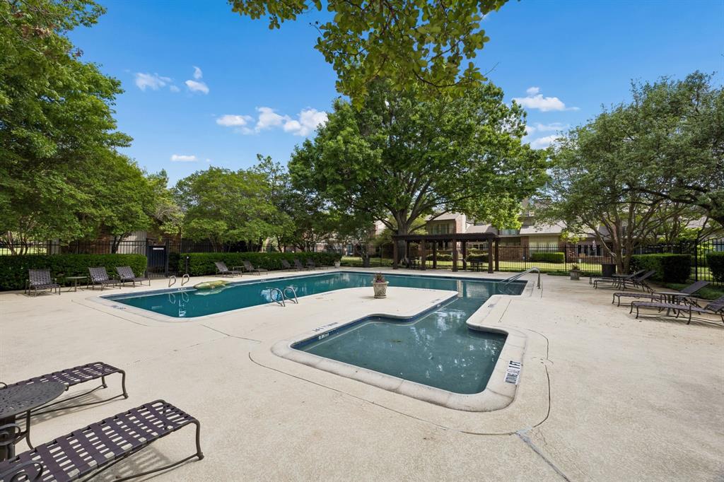 Preston Square Twnhms - Residential