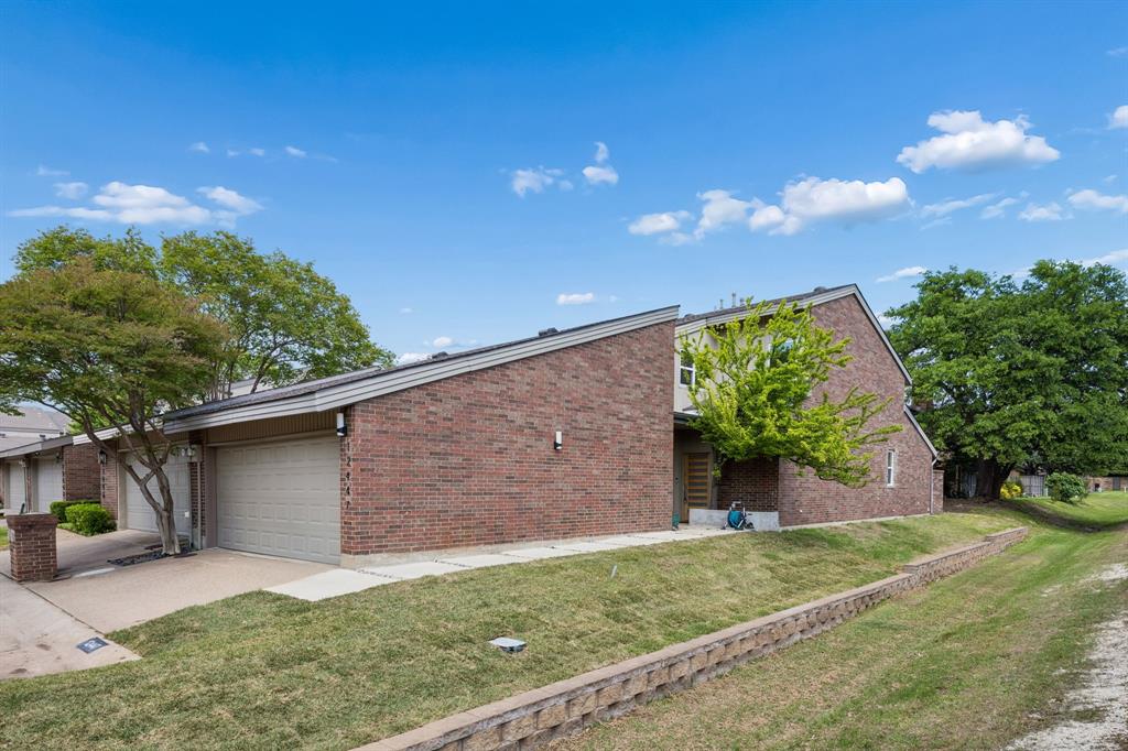 Preston Square Twnhms - Residential