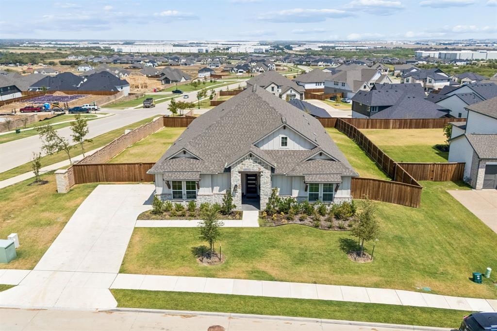 805 Feathergrass Court