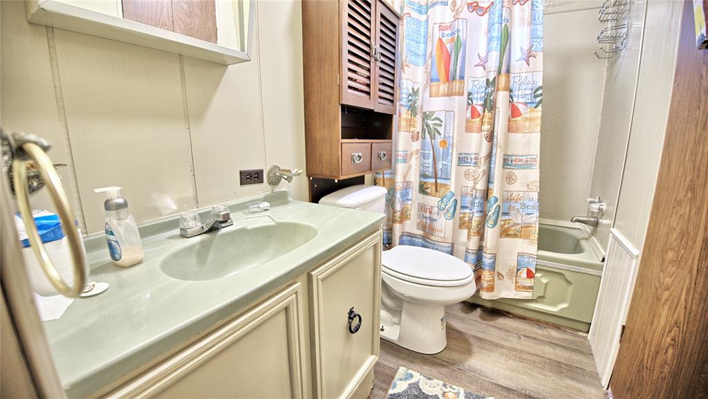 Oak Shores Add - Residential