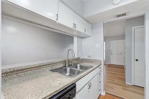 Tiny photo for 4211 Holland Avenue #105, Dallas, TX 75219 (MLS # 21083266)