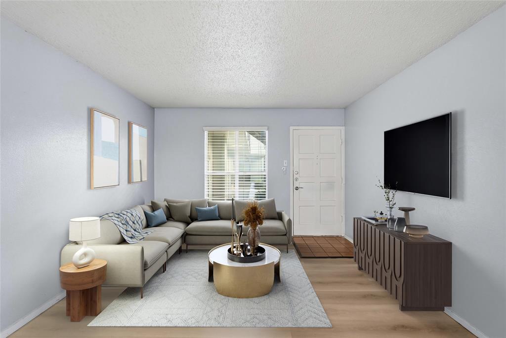 4211 Holland Avenue 105