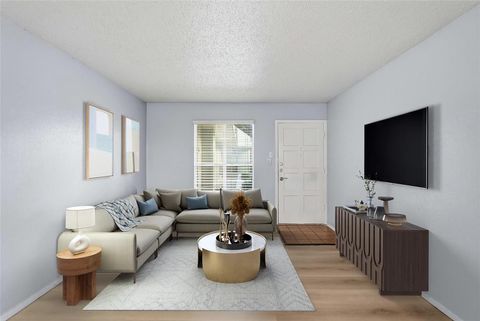 Tiny photo for 4211 Holland Avenue #105, Dallas, TX 75219 (MLS # 21083266)