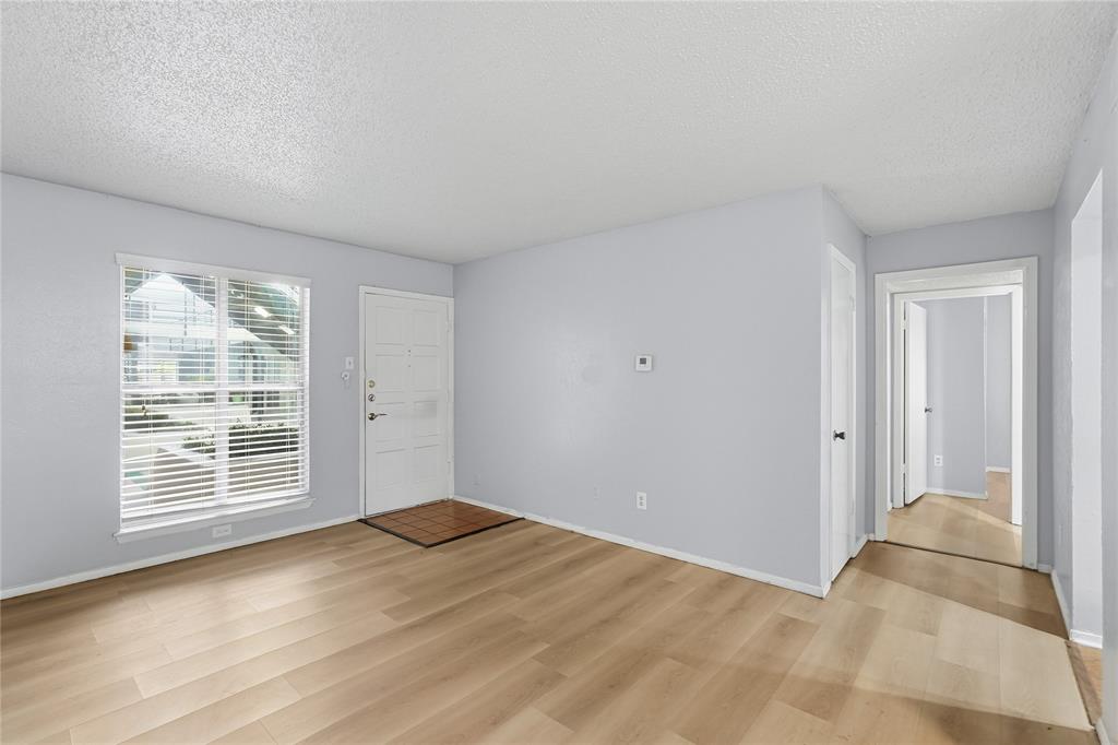 4211 Holland Avenue 105