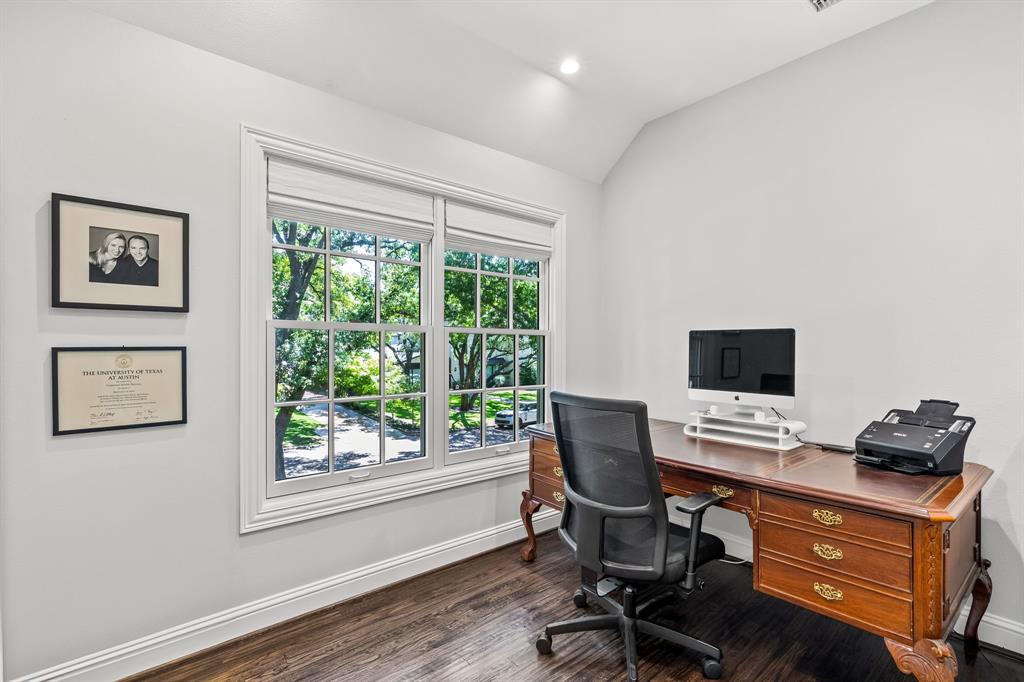 Midway Hills 05 - Residential