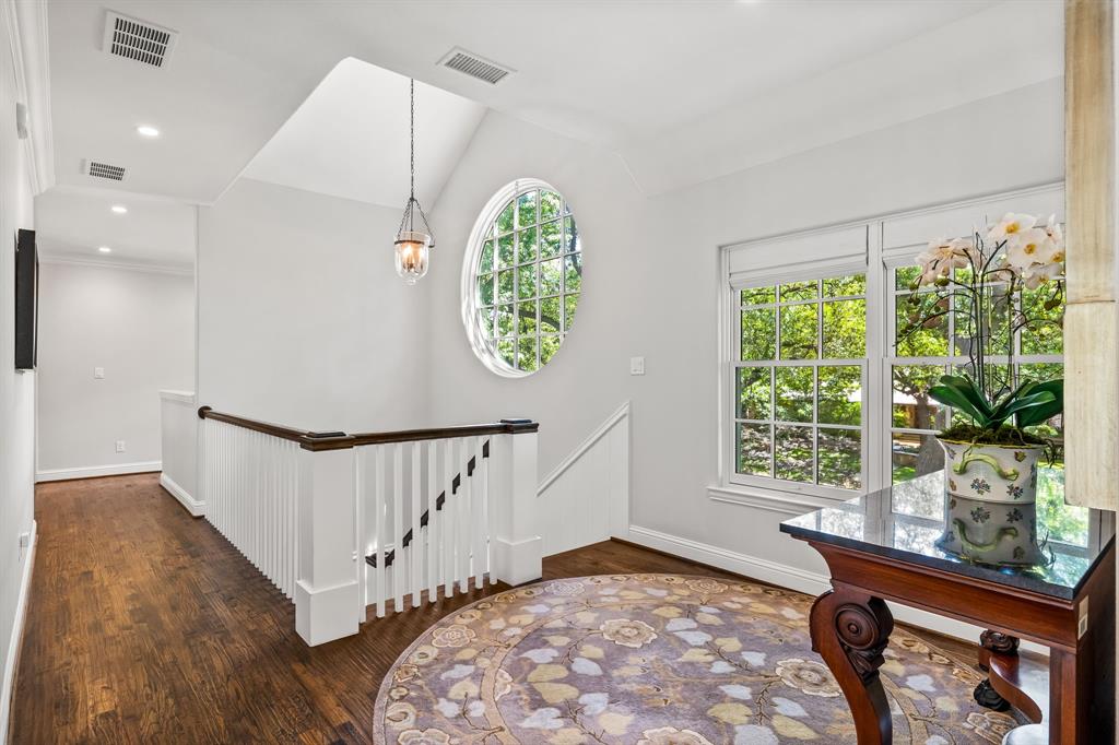 Midway Hills 05 - Residential