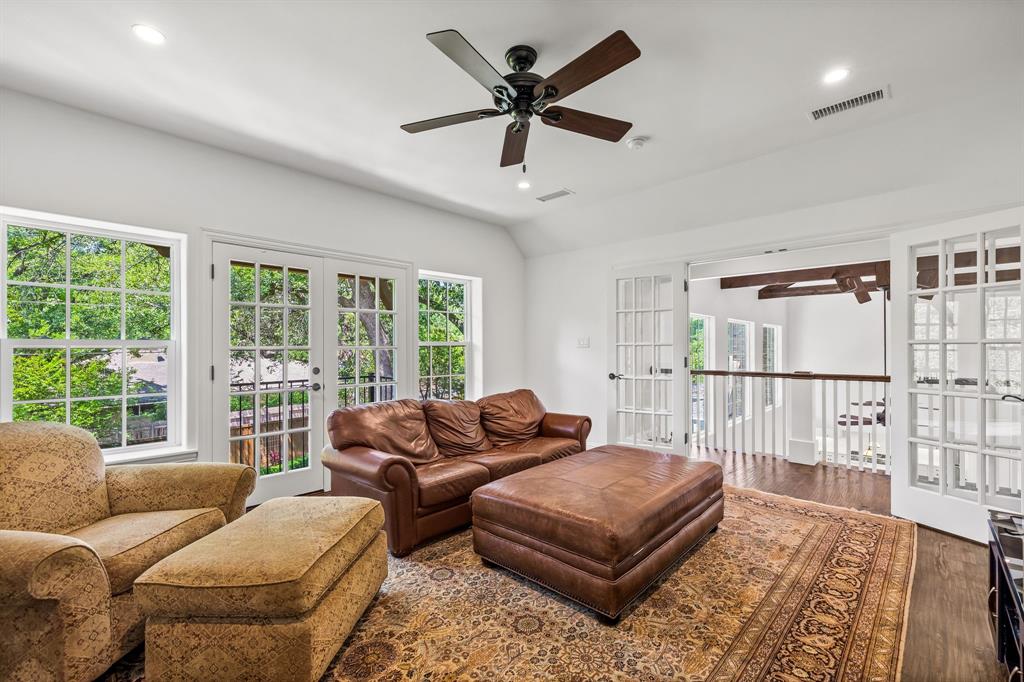 Midway Hills 05 - Residential