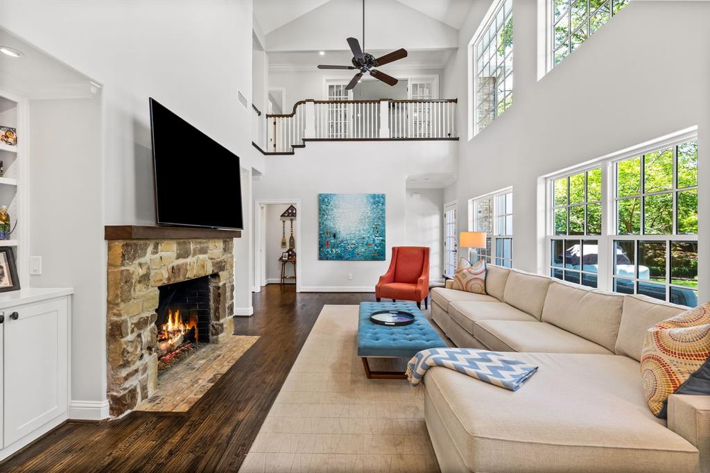 4037 Courtshire Drive