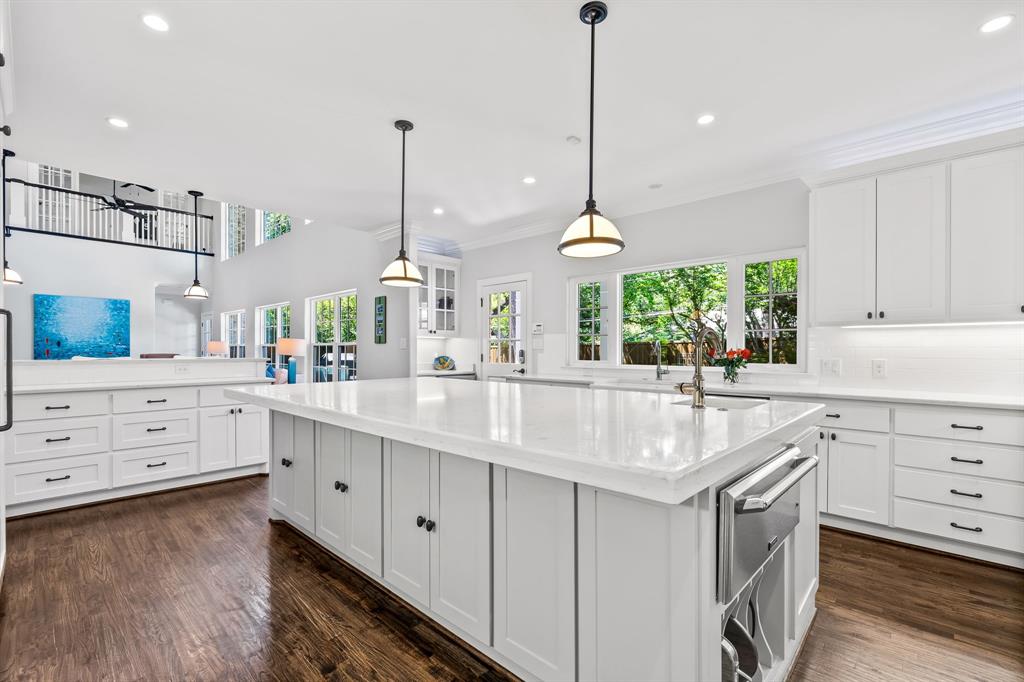 Midway Hills 05 - Residential