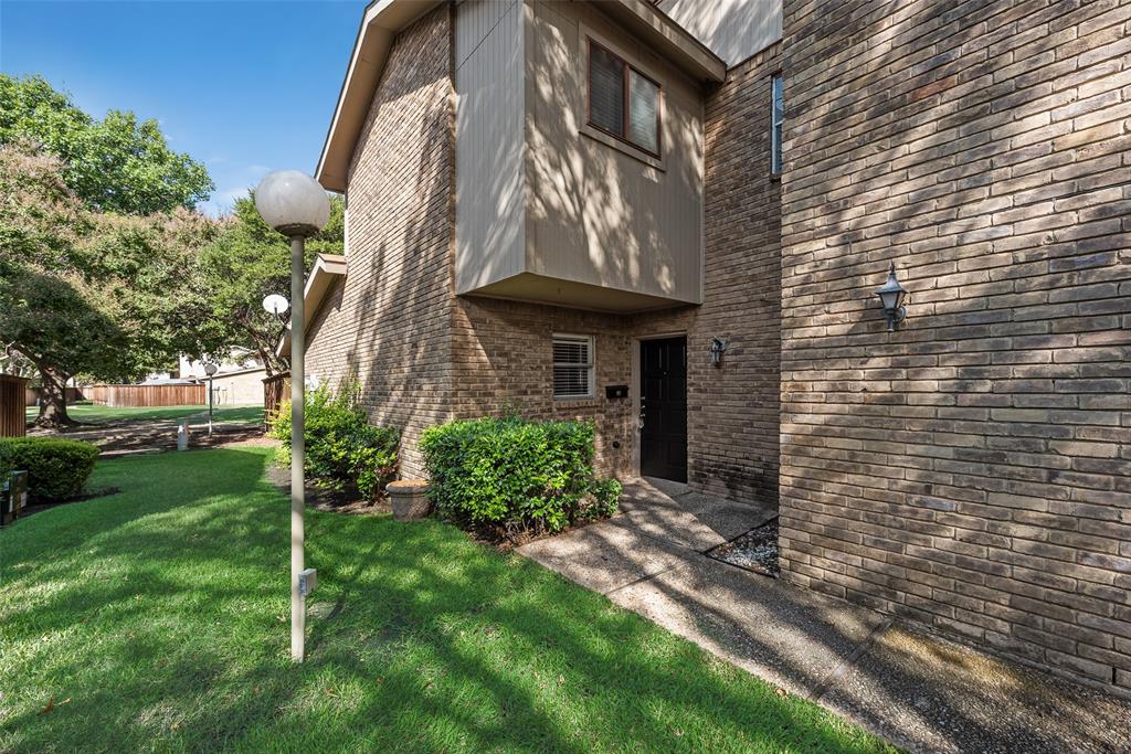 3115 Willowbrook Court