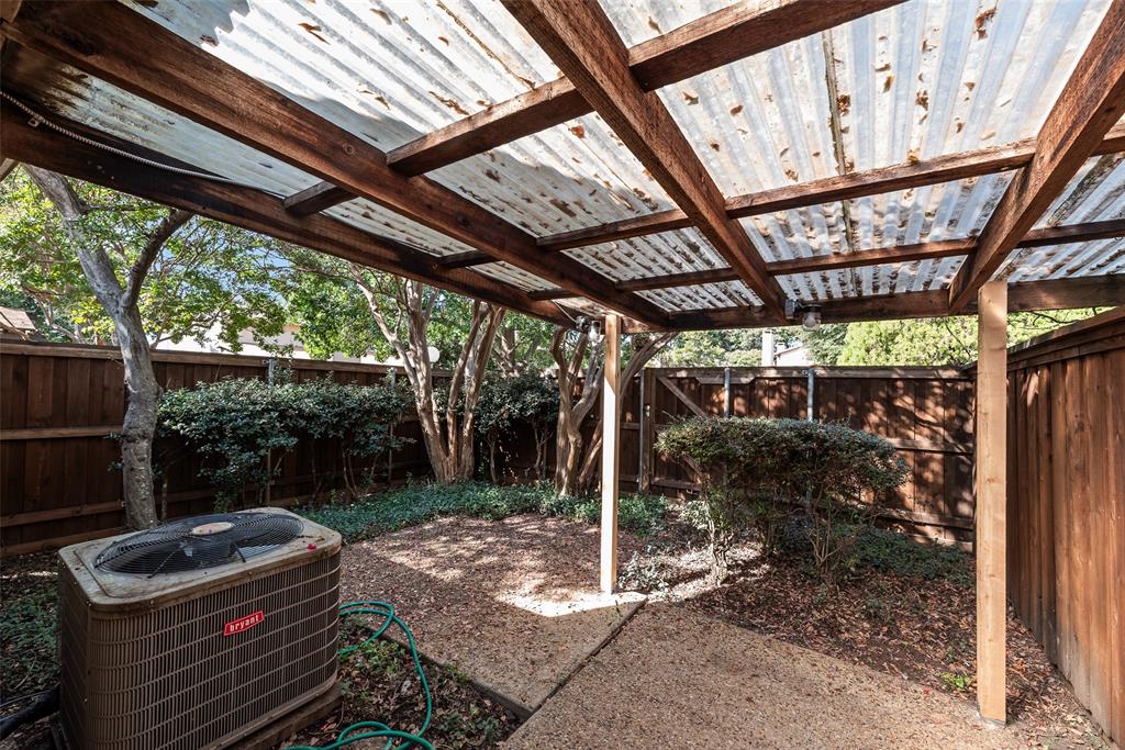 Duck Creek Twnhs - Residential