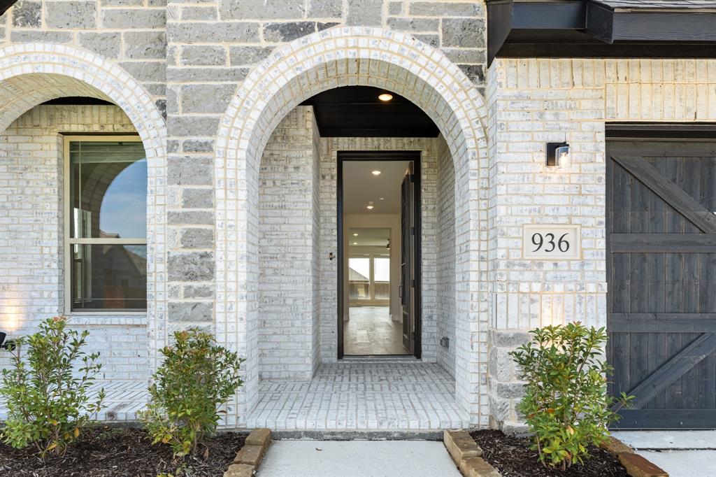 936 Homestead Drive