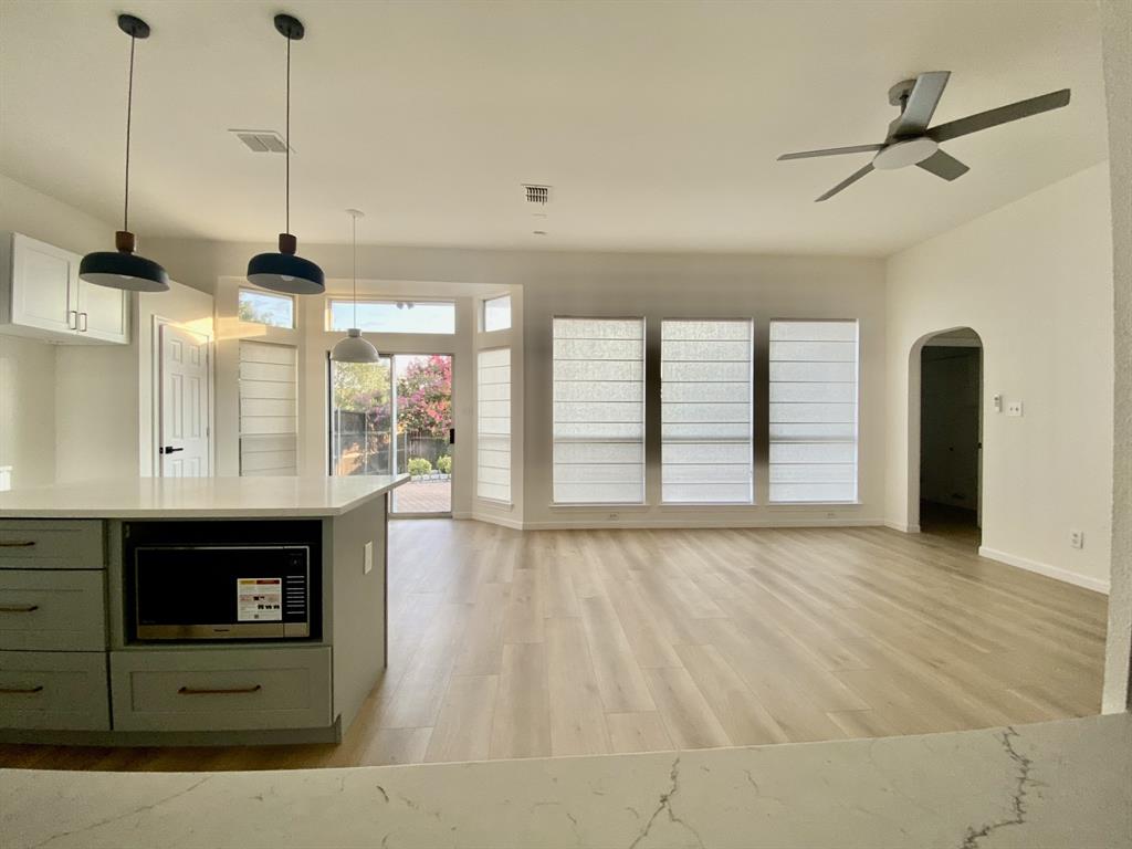 Diamond Ridge - Residential Lease