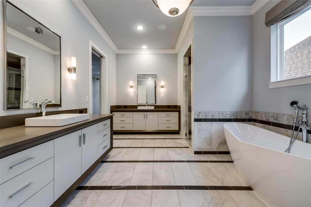 Villas of Hidden Knoll - Residential