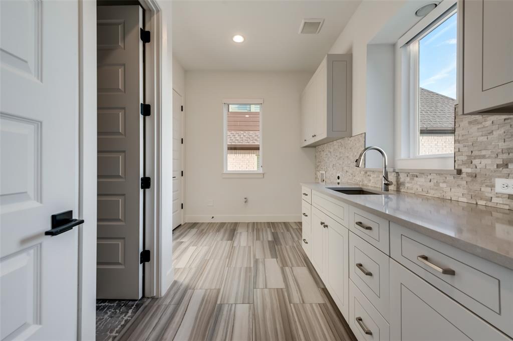 Villas of Hidden Knoll - Residential