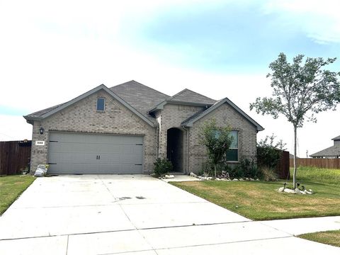 Photo of 509 Wesley Drive, Grandview, TX 76050 (MLS # 21282727)