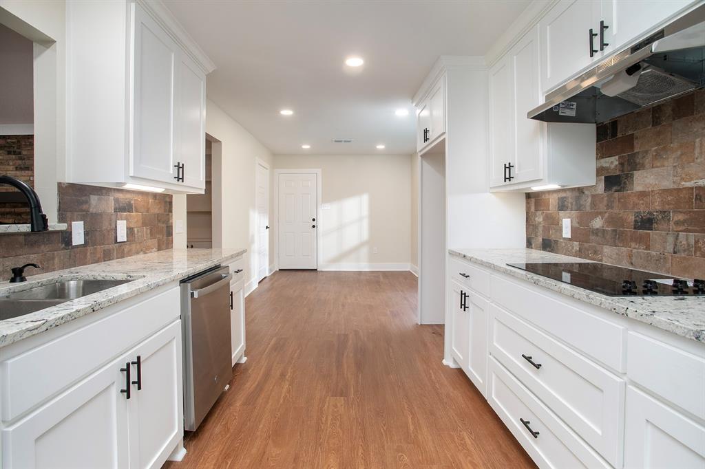 Rockwall Manor - Residential