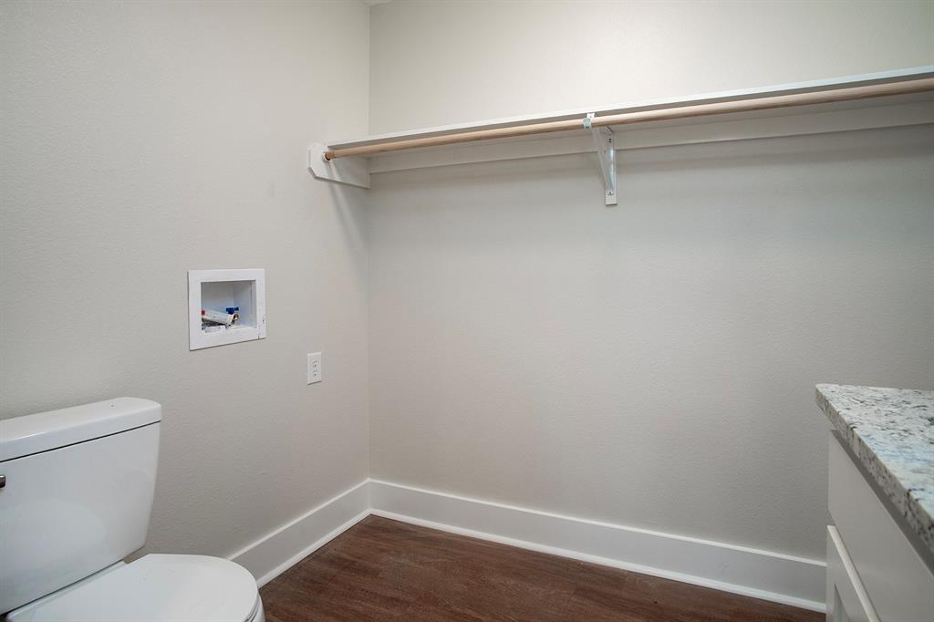 Rockwall Manor - Residential