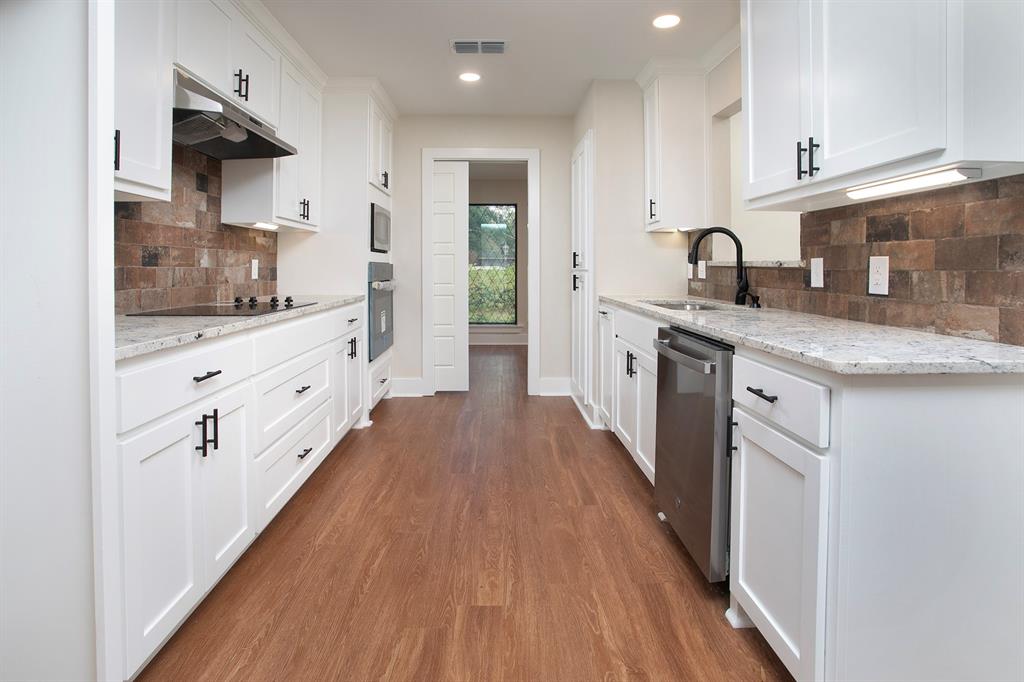 Rockwall Manor - Residential