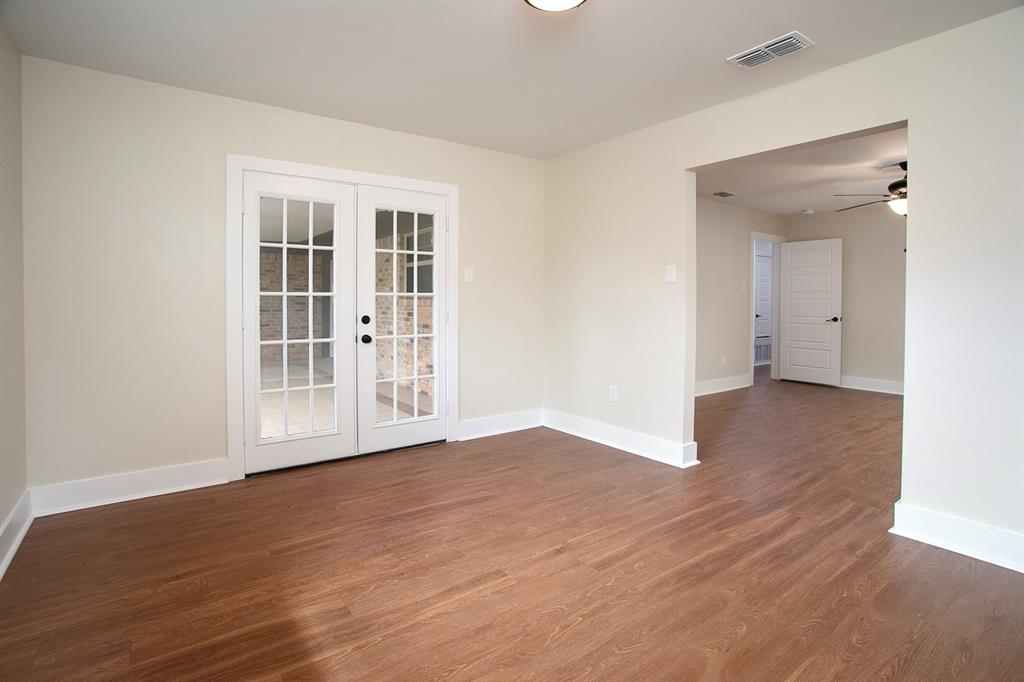 Rockwall Manor - Residential