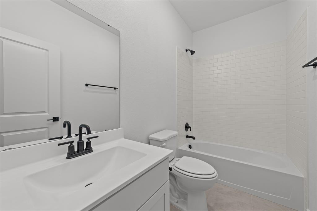 Caldwell Lakes - Residential