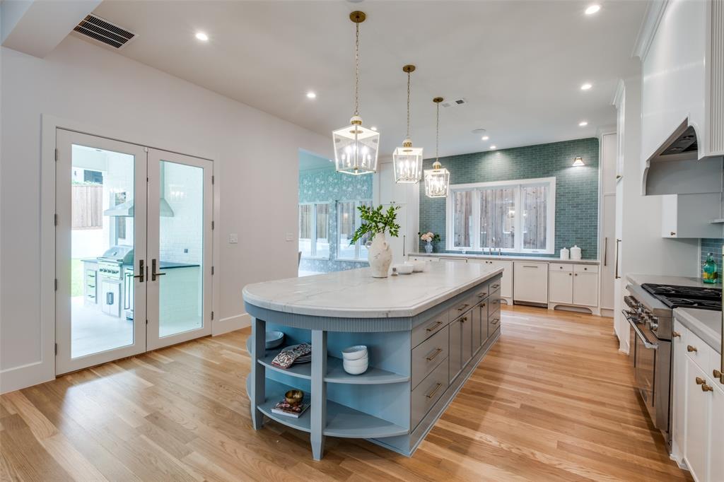 Lakeshore Hills Rev - Residential