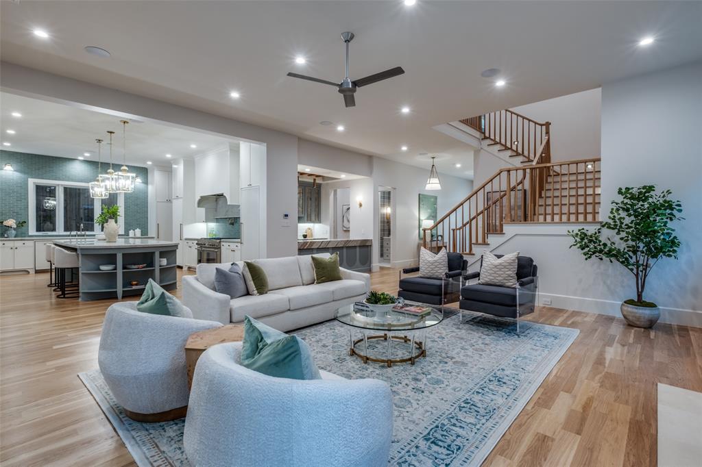 Lakeshore Hills Rev - Residential