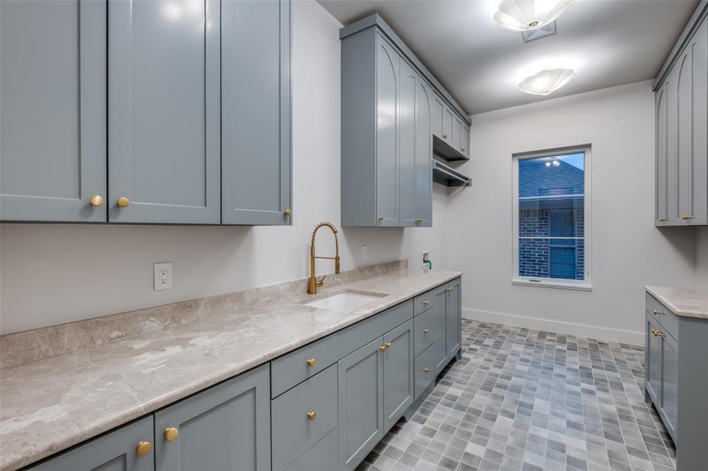 Lakeshore Hills Rev - Residential