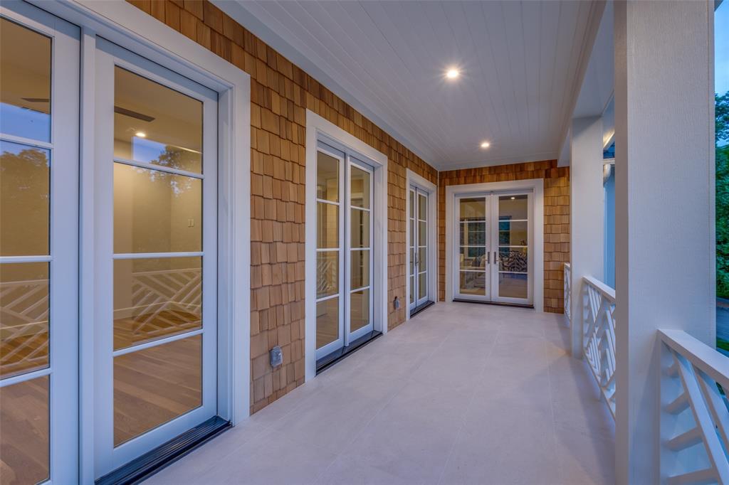 Lakeshore Hills Rev - Residential