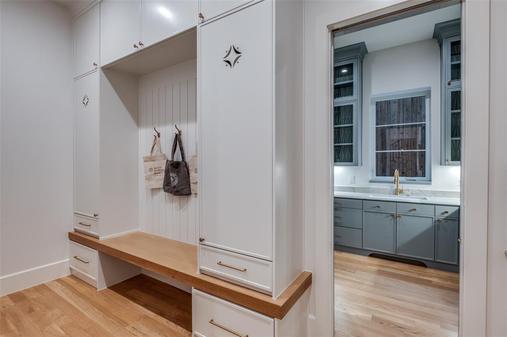 Lakeshore Hills Rev - Residential