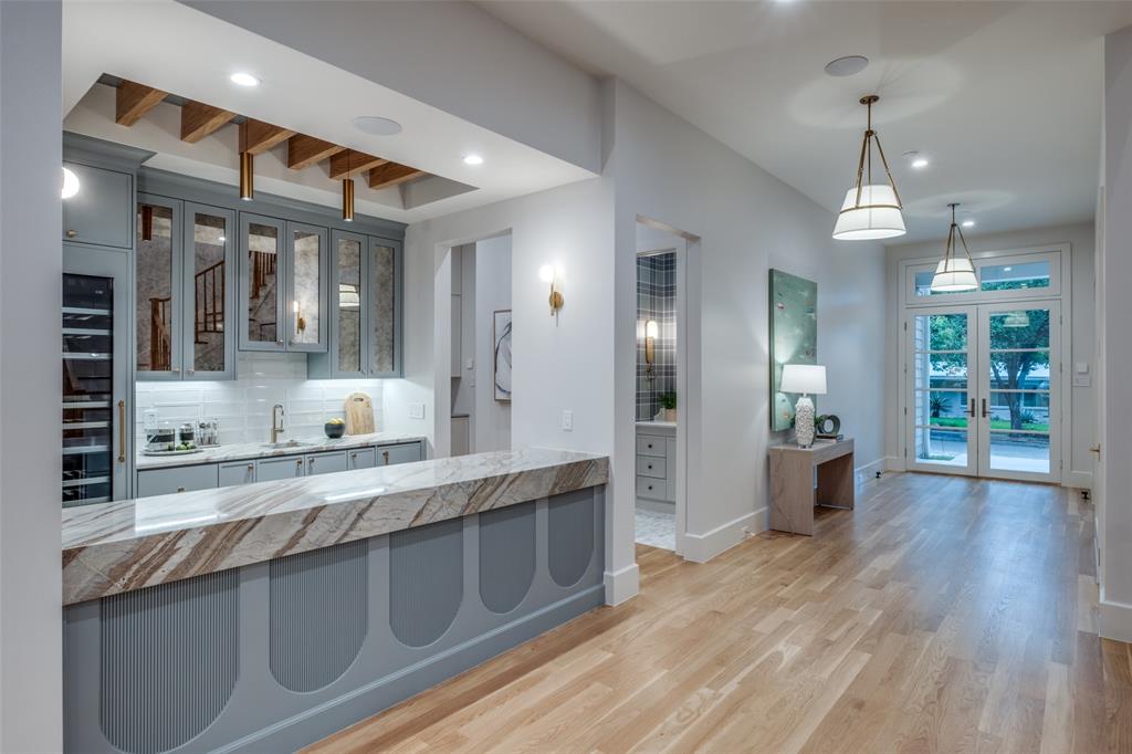 Lakeshore Hills Rev - Residential