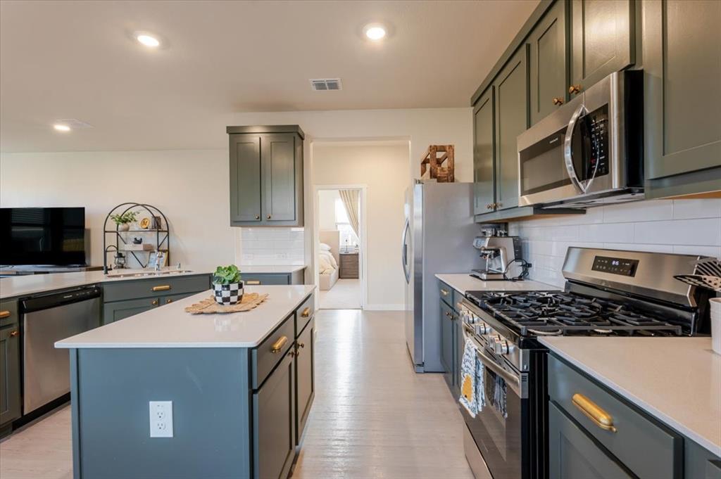 Azle Grove Ph 2 - Residential