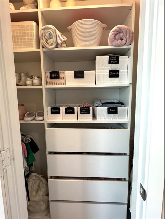 Azle Grove Ph 2 - Residential