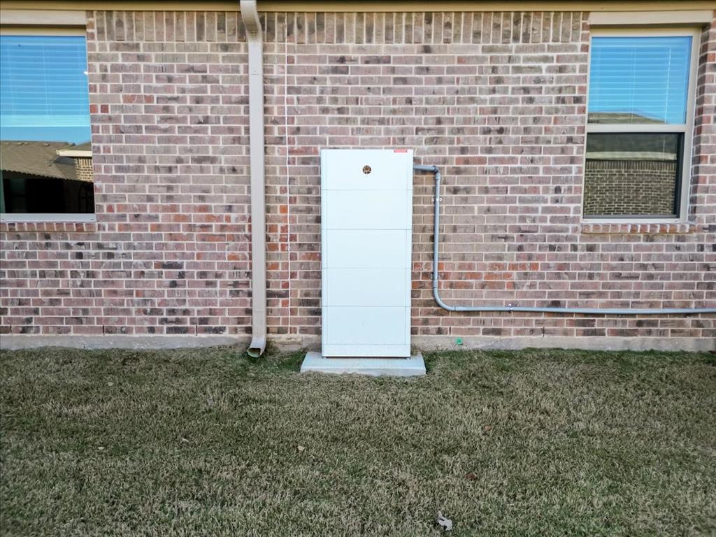 Azle Grove Ph 2 - Residential