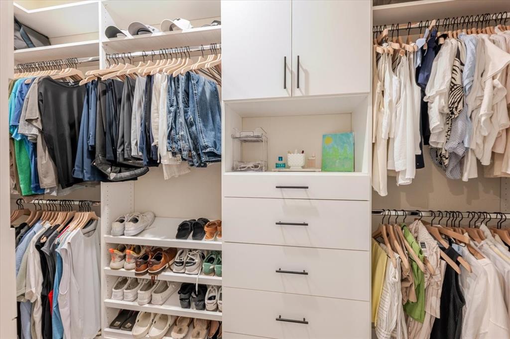 Azle Grove Ph 2 - Residential